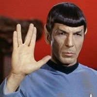 Joe Buck opens the Dolphins-Steelers Monday Night Football broadcast with a  6-7 joke. NFL #MNF