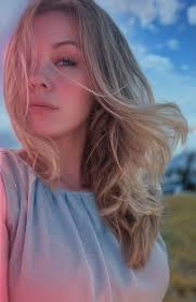 Have you noticed those who have figured out their path rest in it? To work  with joy aligned with ease where the task at hand surfaces the answer To  see faces pass