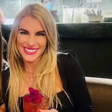 A Jessica Simpson moment that lives in my head rent free