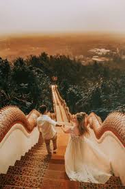 Junebug Weddings Reveals The Best Wedding Photosfrom Around The World Destination Wedding Photos Fun Wedding Photography Couple Photography