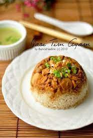 Baru Sekali Ini Nyoba Bikin Sendiri Kemarin2 Selalu Beli Nasi Tim Ayam Ato Nasi Bakmoy Kalo Suami Bilang Yg Ini Traditional Food Food Cooking Recipes