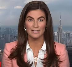 What Is Kaitlan Collins Necklace?