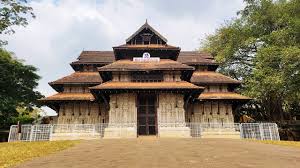 The Vadakkumnathan Temple | Incredible India