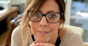 Every day, it gets worse' Mum has urgent cancer surgery 'cancelled  indefinitely' because hospital is overrun with Covid patients