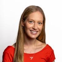 Amelia Chapman's Instagram, Twitter & Facebook