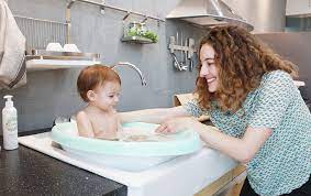 All product images shown are for illustration purposes only. Sobble Cushioned Baby Bath Tub