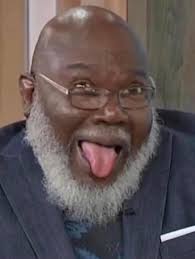 another day being black & gay 🤪