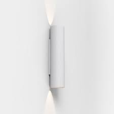 Buy the latest dimmable lights gearbest.com offers the best dimmable lights products online shopping. Astro Lighting 1399001 Yuma 300 Led Dimmable Wall Light In White