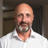 50+ "Daniel Wagstaff" profiles