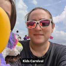 100daysofwriting Day 1. I spent about an hour in the carpool line this  afternoon working