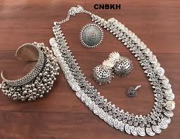 silver jewellery set necklace and