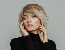 Tutte le tendenze più belle (da . Capelli Scalati Tutti I Tagli Piu Trendy Del 2021 Spinkup