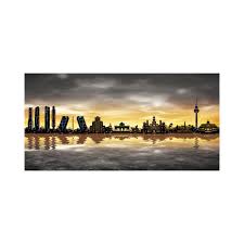 Part of the cuatro torres business area and also a side of santiago. Cuadro Skyline Madrid 04