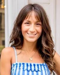 Whitney Cohen's Instagram, Twitter & Facebook