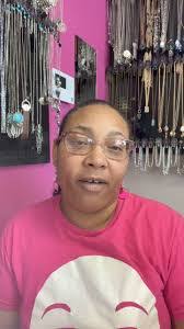 Donna Kastl's Instagram, Twitter & Facebook