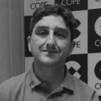 100+ "Daniel Font" profiles