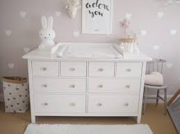Anleitung Diy Wickelaufsatz Ikea Hemnes Kommode Mit Materialliste Zeichnungen Und Genauer Erkl Wickelaufsatz Ikea Hemnes Hemnes Wickelkommode Wickeltisch Ikea