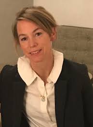 Tara Mayhew's Instagram, Twitter & Facebook