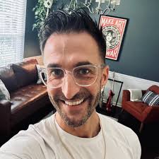 The Cleveland Cavaliers win a franchise-record 16th-STRAIGHT game!⭐ Across  this win streak, Cleveland has averaged 124.6 PPG🤯 Darius Garland: 20 PTS,  9 AST, 4 STL, 3 PM Ja Morant: 44 PTS, 8 REB, 7 AST