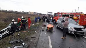 Am surprins live un accident pe strada turbinei din baia mare. Accident Grav In Baia Mare DouÄƒ Victime Intre Care Una IncarceratÄƒ Video SomeÈ™eanul Ro