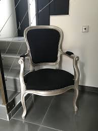 Pin De Reinaldo Cabrera Berman En Atelier Kern Tapissier Villeneuve Les Avignon Decoracion De Comedores Pequenos Decoracion Hogar Decoracion De Comedor