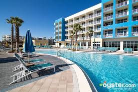 Guest rooms at the holiday inn express miami springs include a microwave and a small refrigerator. Holiday Inn Resort Fort Walton Beach Review What To Really Expect If You Stay