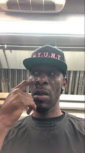 Darold Lewis's Instagram, Twitter & Facebook