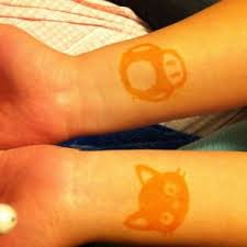 Our licensed aestheticians are experts in the art of eyebrow shaping, and they tame to please! Hire Henna Tattoo Artist In Oklahoma Special Guest