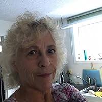 The Suspect: Murder in a Small Town by L.R. Wright