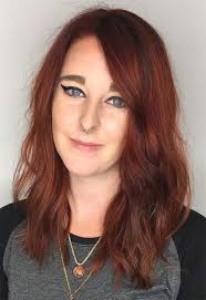 A light red hue for highlights. 55 Auburn Hair Color Shades To Burn For Auburn Hair Dye Tips Glowsly