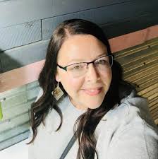 Tiffany Fields (@tiffany.fields.773)