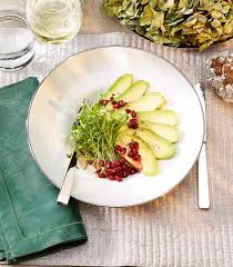 Avocado Mit Granatapfel Limetten Dressing Rezept Limetten Granatapfel Festliche Gerichte