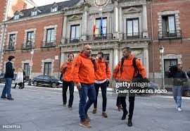 Spanish firefighters Julio Latorre , Manuel Blanco and Enrique... News  Photo