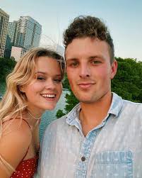 Ava Phillippe Shares Rare Pic of Boyfriend Owen Mahoney