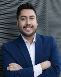 The latest WONKA film is undoubtedly a must-see this season, but let's not  forget the operatic retelling of the chocolate factory tale titled THE  GOLDEN TICKET. Have you ever seen the "sweet"