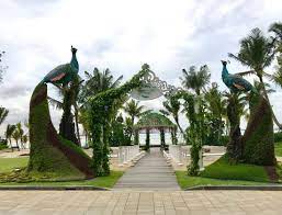 This ongoing project is designed to bring man out of the encapsulation of the. Forest City Marina Hotel Bewertungen Fotos Preisvergleich Gelang Patah Malaysia Tripadvisor