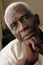 Two workers, one struggle