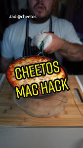 #ad this is my @cheetos mac hack, let’s see how you #cheetosmachack your  Mac n cheese