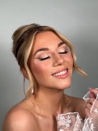 Lisa Stecker Luxury bridal Make-up Artist & Coach for Artists  (@lisa_ly_make_up) • Instagram photos and videos