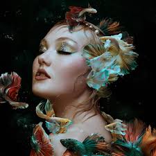 Bella Kotak: Enchanted Realms and Floral Dreams