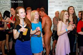 True AMATEUR girls who have sex in PARTYHARDCORE !? | Page 569 | FreeOnes  Forum - The Free Sex Community