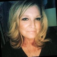 Diana Borrelli's Instagram, Twitter & Facebook