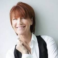 Kiki Dee marks return