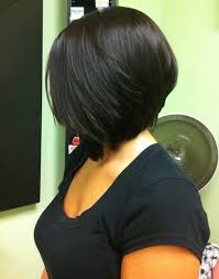 Elle est parfaite si vous avez une chevelure cette coupe de cheveux femme carré plongeant peut être proposée avec ou sans mèche. 1001 Idees Carre Plongeant Degrade On Arrondi Les Angles