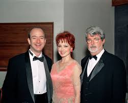 The early life of jeff bezos jeff bezos was born on 12th january 1964 in the city of albuquerque, new mexico. Jeffrey P Bezos Academy Of Achievement