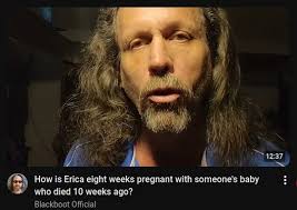 llama twitch.tv/llamainatux @LlamalnaTux Guy who invented the clock: there  will be 12 numbers onit