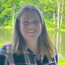 Robin Pettigrew's Instagram, Twitter & Facebook