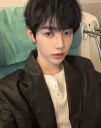 Choose for me, KAM. which one's Cloud Coded?