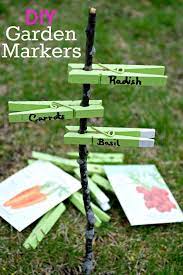 Easy And Cheap Diy Garden Markers Garden Plant Markers Garden Markers Garden Labels