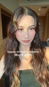 Sheena Farrell's Instagram, Twitter & Facebook